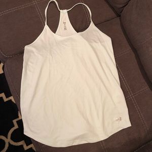 Under Armor tank